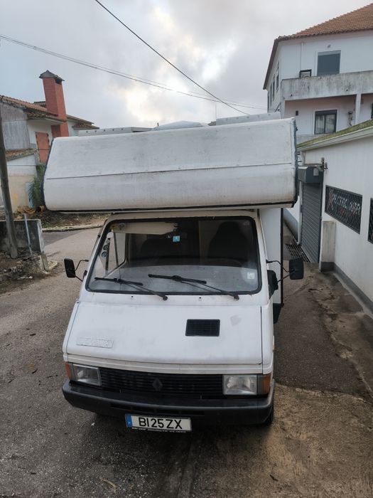 Autocaravana renault traficc ler anuncio