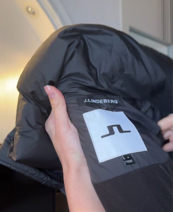 j lindeberg пуховик куртка S