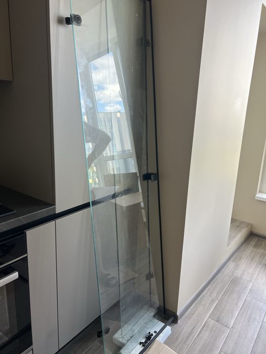 Душова кабіна. Двері до душовоі кабіни. 90 см.