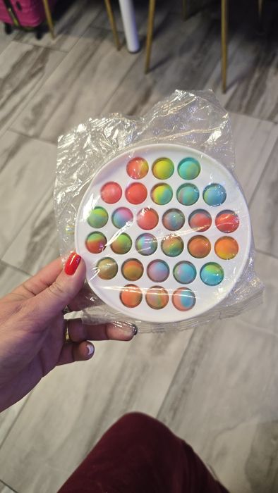 Pop it fidget kolorowe kółko