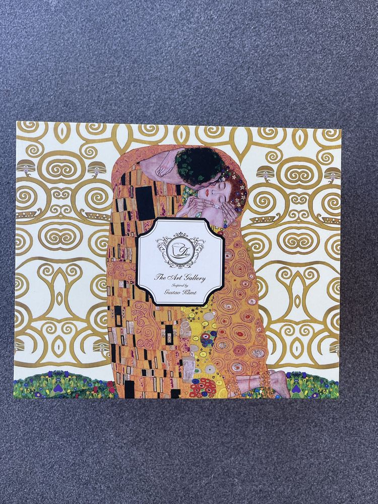 2 filiżanki kubki ze spodkami Art Gallery Kiss Pocałunek Klimt