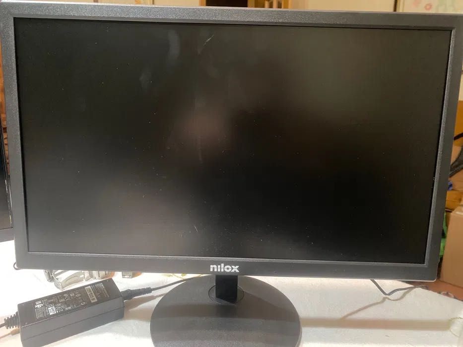 Monitor Nilox 18,5 polegadas