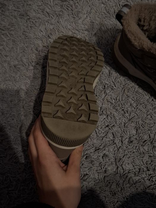 Зимові дитячі ботинки для дівчинки H&M / Зимние ботинки для девочки H&