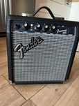 Wzmacniacz Fender Frontman 10G