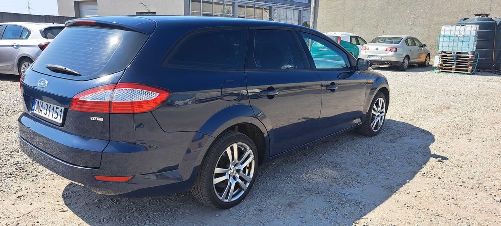 Ford Mondeo Kombi 2.0 TDCi klima alu xenon zarejestrowany