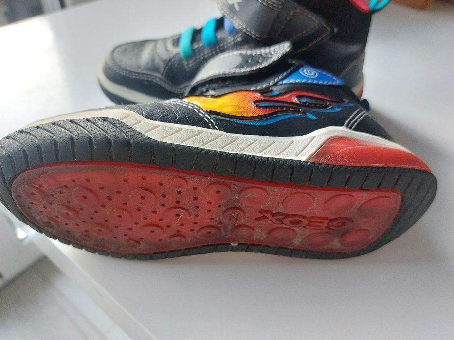 Buty sneakersy Geox r. 28