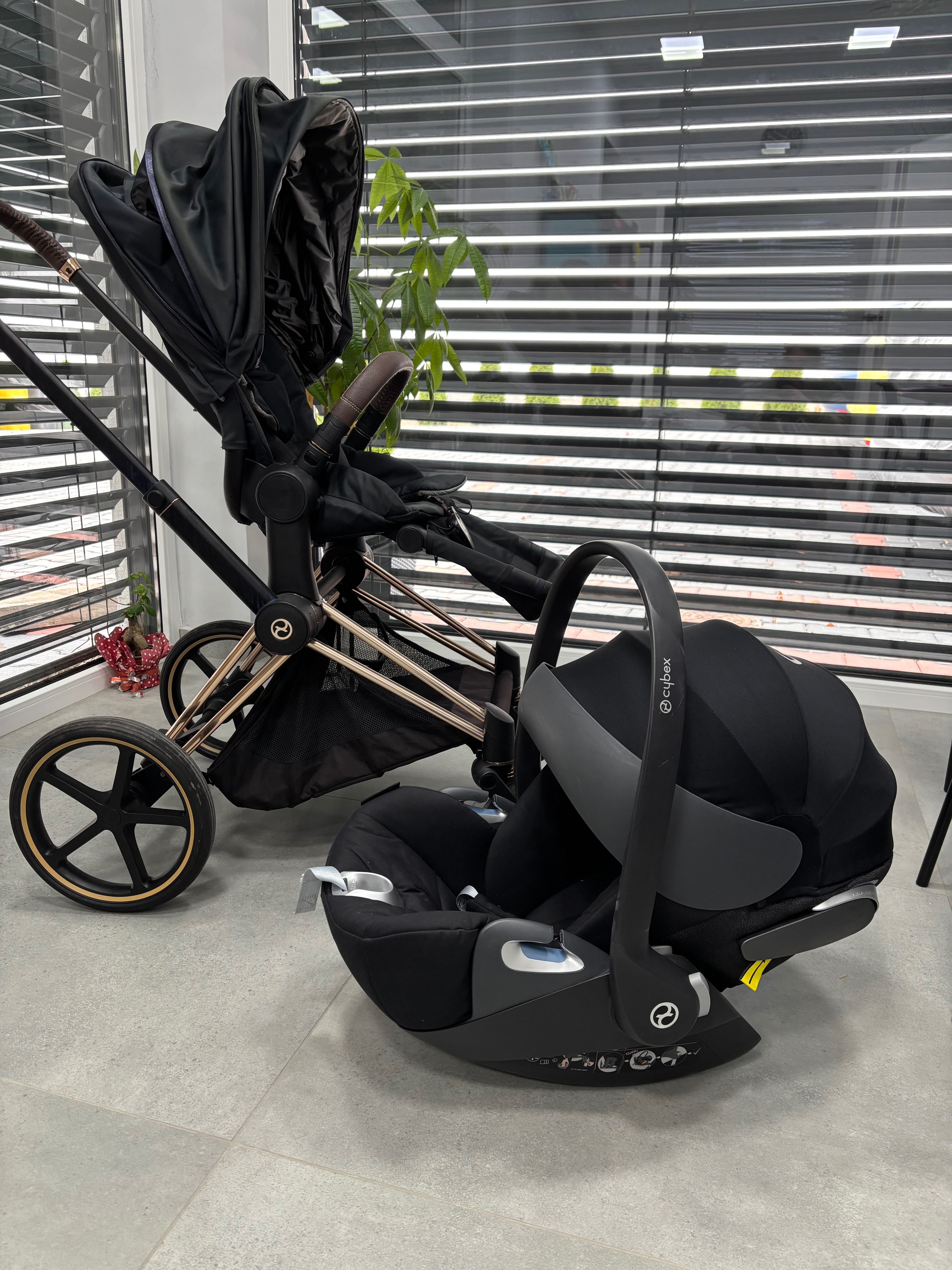 Cybex Priam 2.0 Gold z fotelikiem Cloud Z