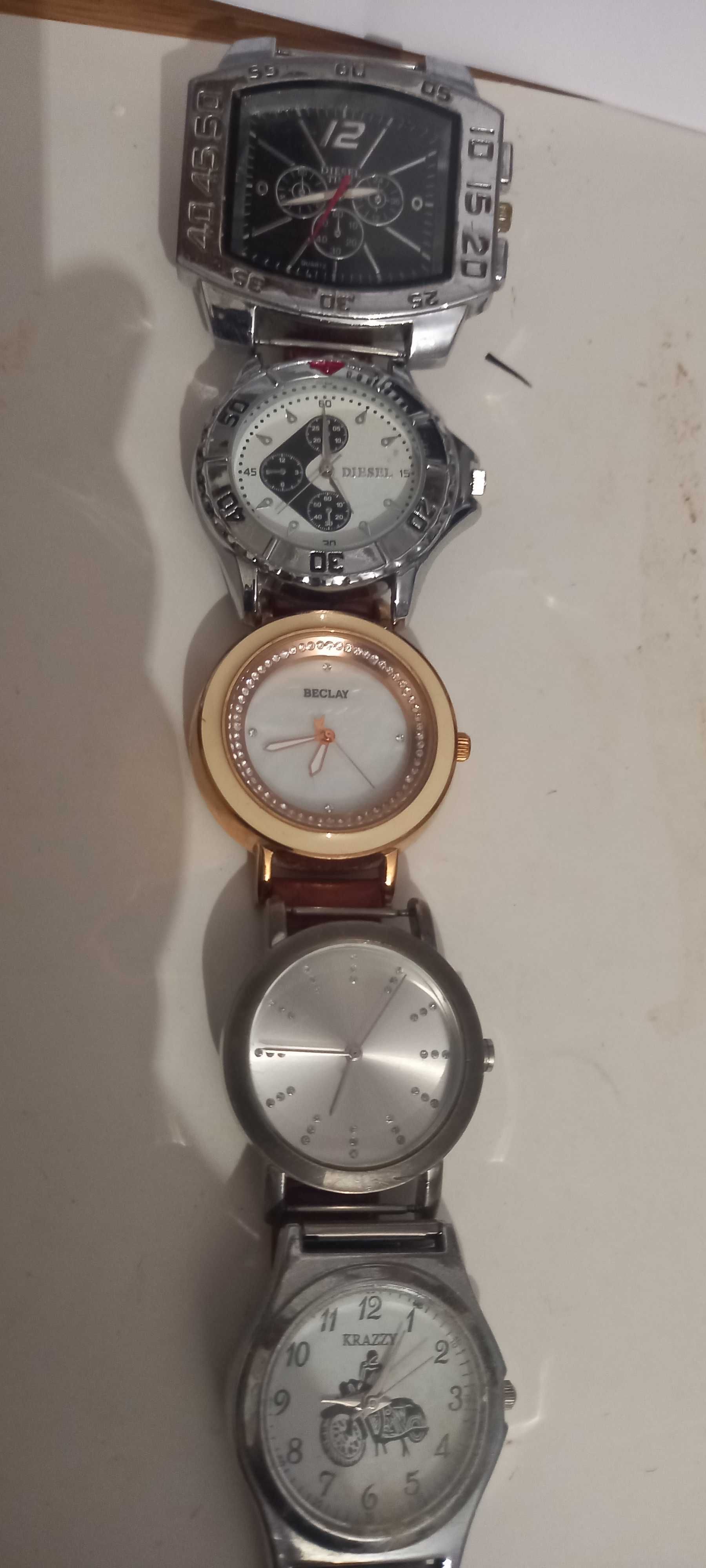 relogio e bracelete pretiado marca KRAZZY de senhora +5 relógios