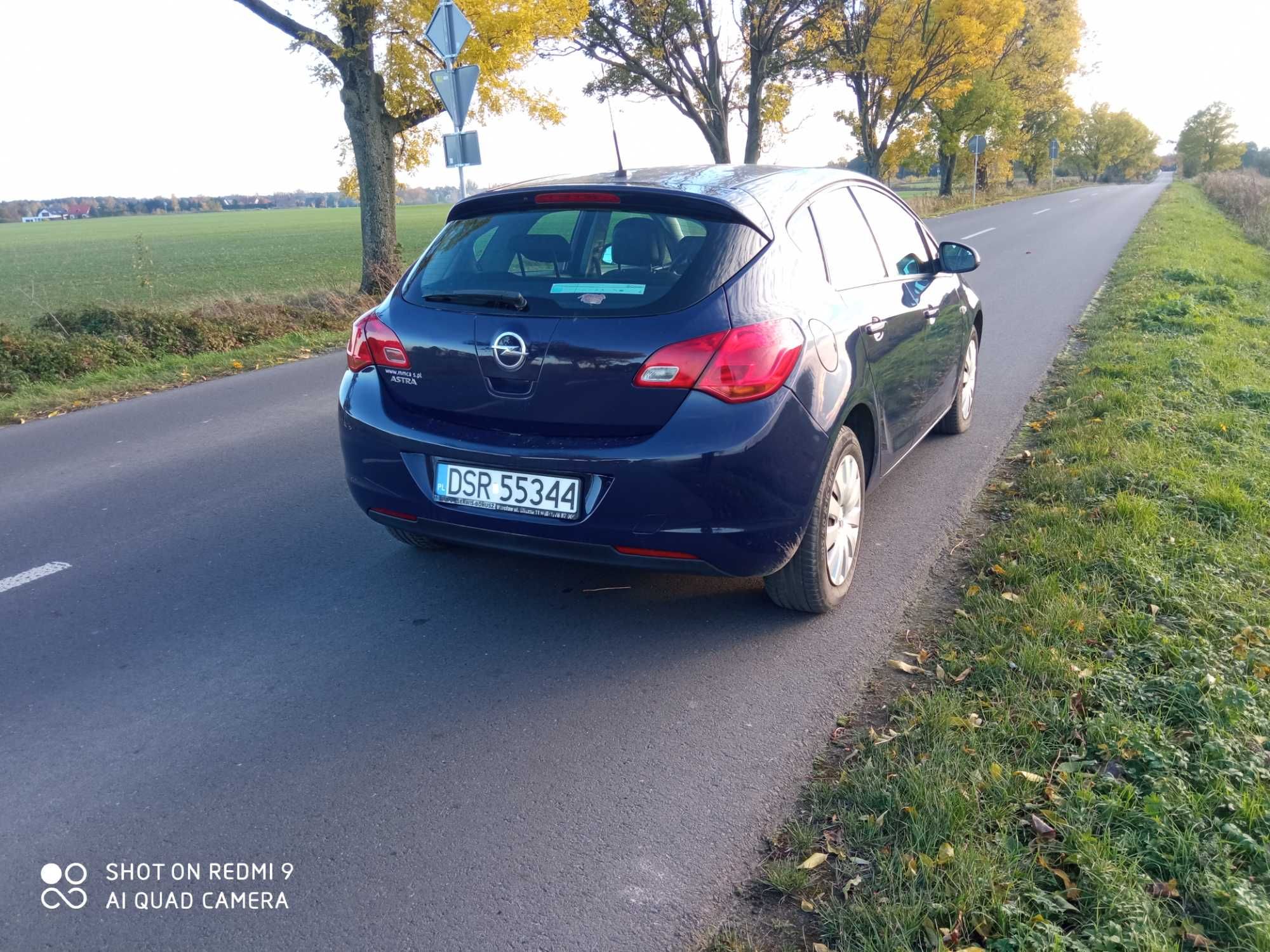 Opel Astra J IV 2012r 1.6 16V