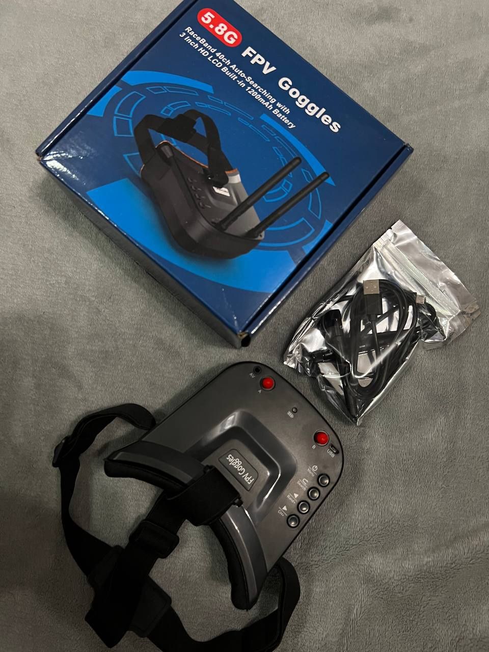 FPV окуляри шолом бюджетний для квадрокоптера та авіамоделей Goggles V
