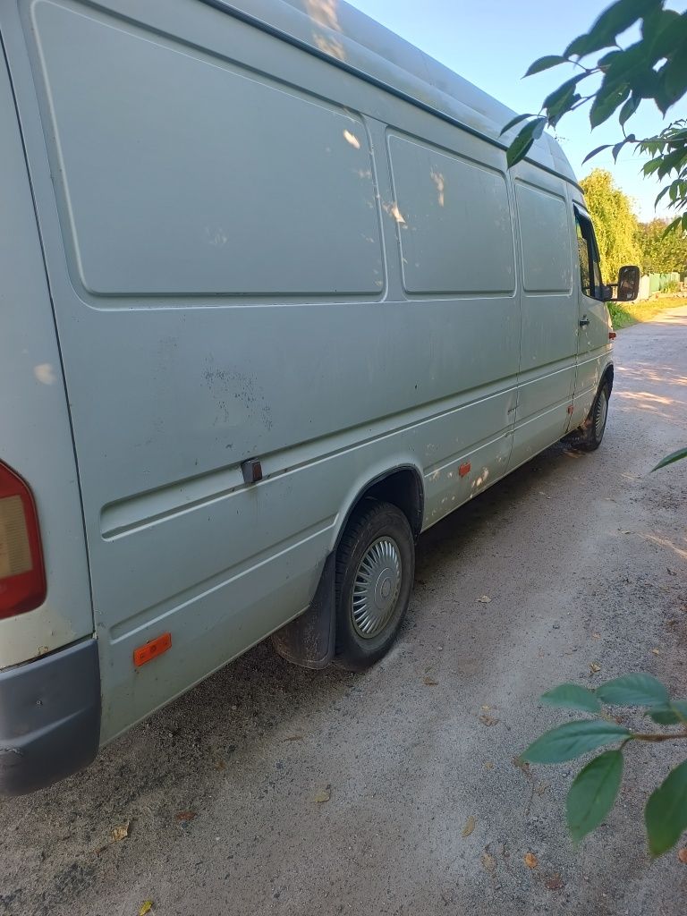 Мерседес спрінтер 311cdi
