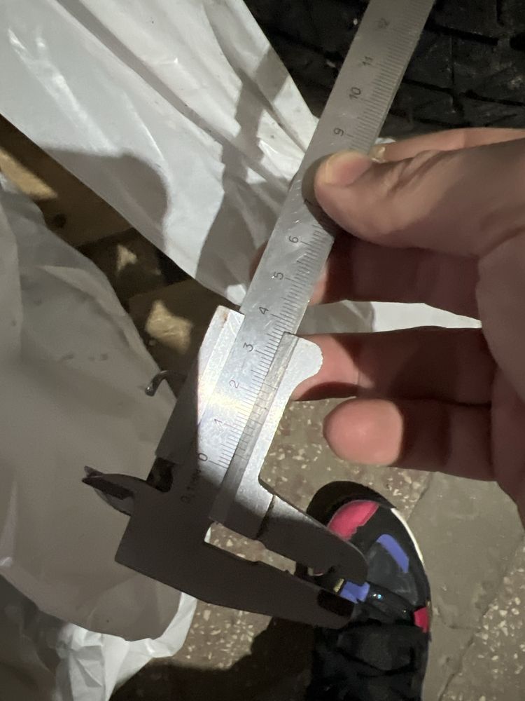 Продам 2 ската brizzak dm v3