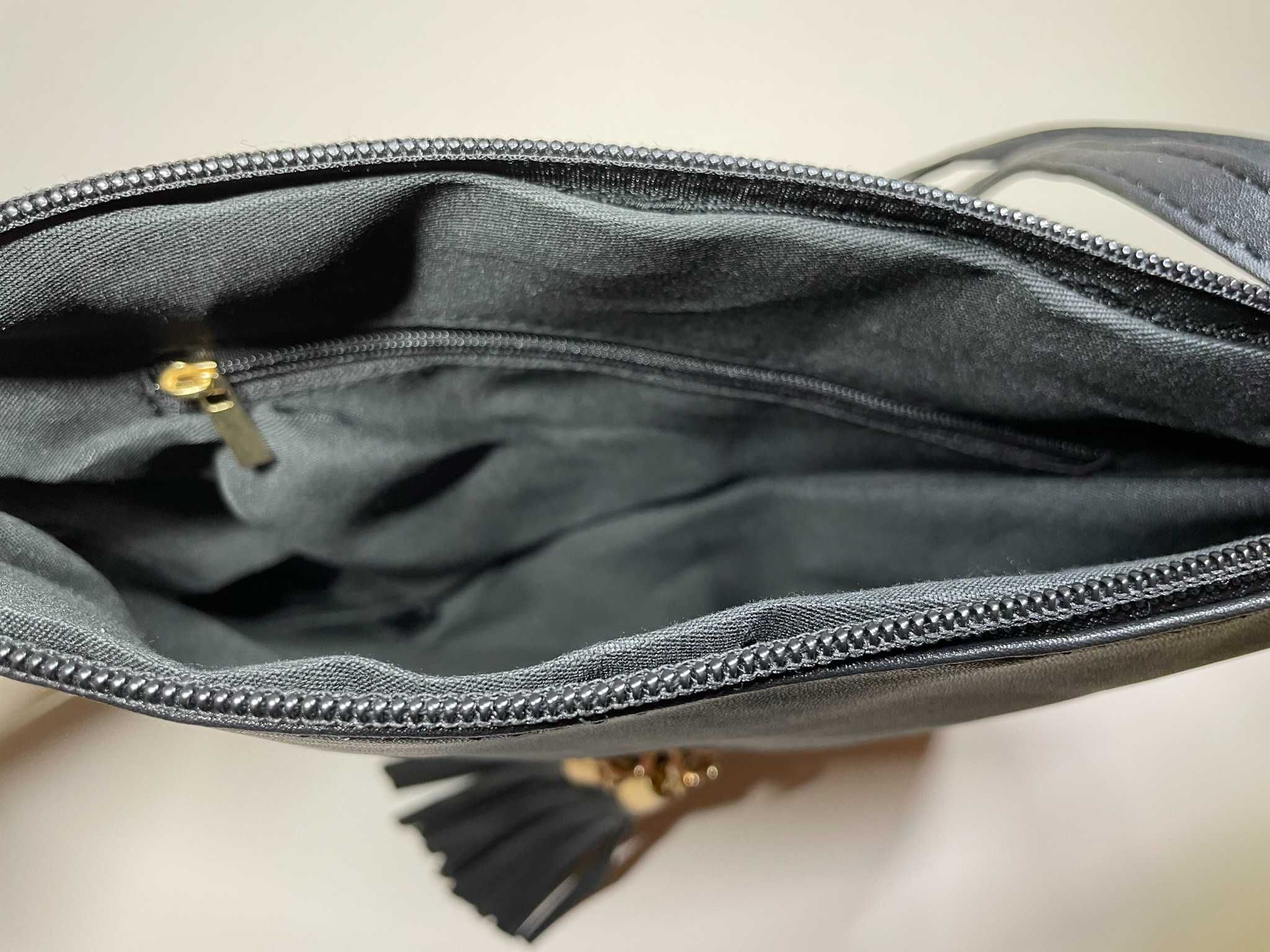 Міні-сумка жіноча з пензликами Женская сумка через плечо