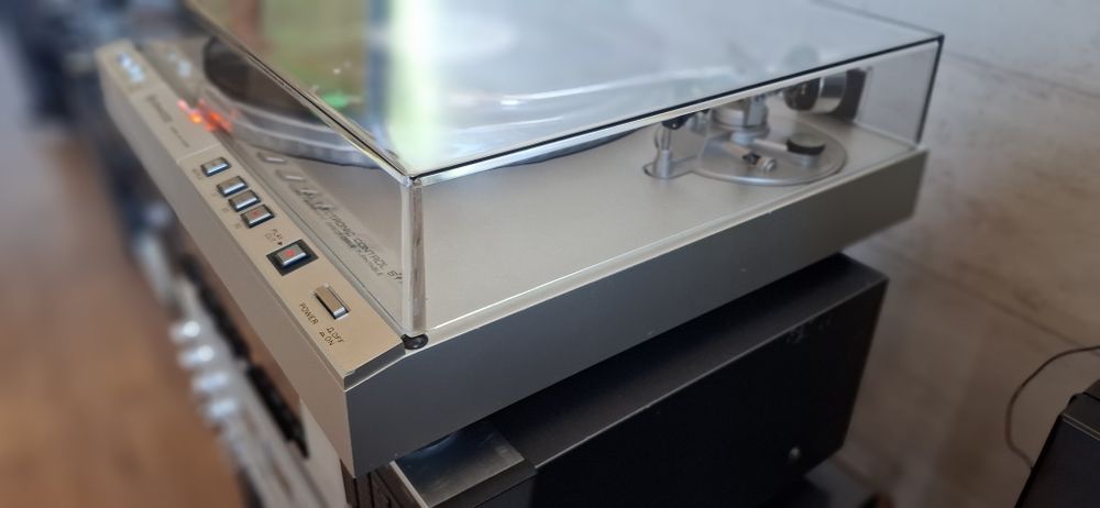 Super gramofon Kenwood KD 4100R.