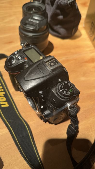 Aparat Nikon D7000 + obiektyw Nikkor 50mm f/1.8 G