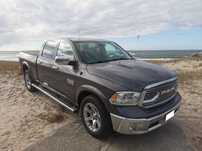 2016 Dodge RAM 5,7 HEMI 4x4 bogata wersja Laramie