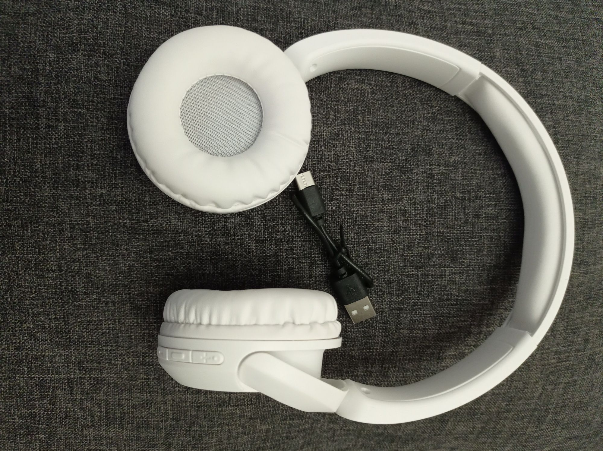 Навушники Sony CH-WH 520. White.
