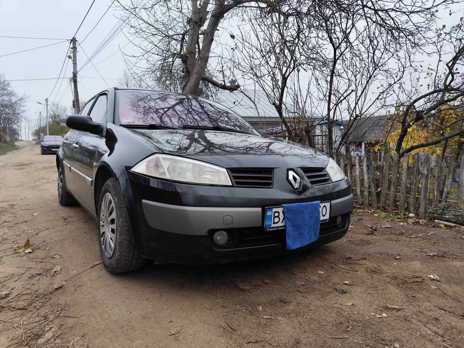 Рено Меган 2 сідан