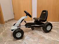 HyperMotion gokart na pedały