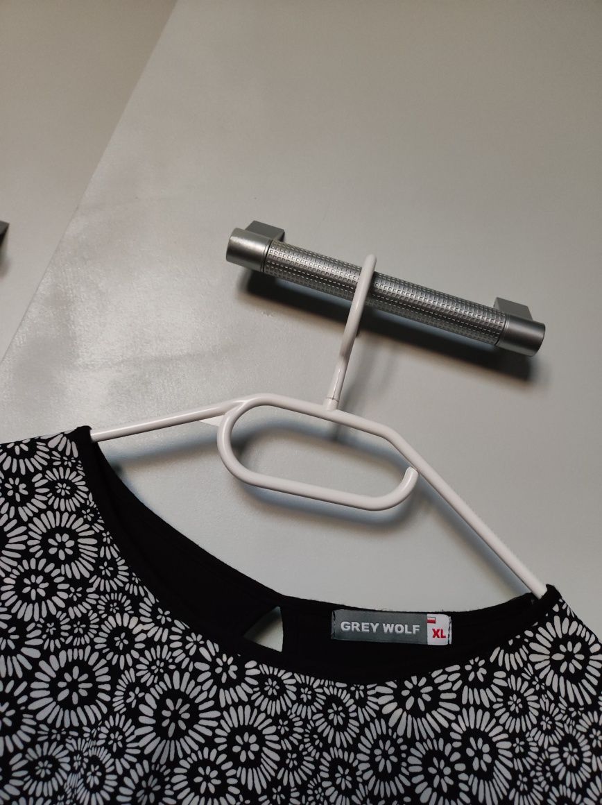 Elegancka czarna bluzeczka damska Grey Wolf XL