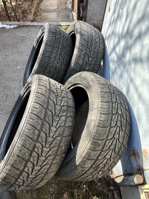 Продам резину б/у 20р