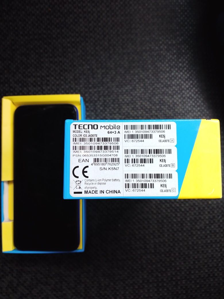Смартфон TECNO SPARK Go6 3/64