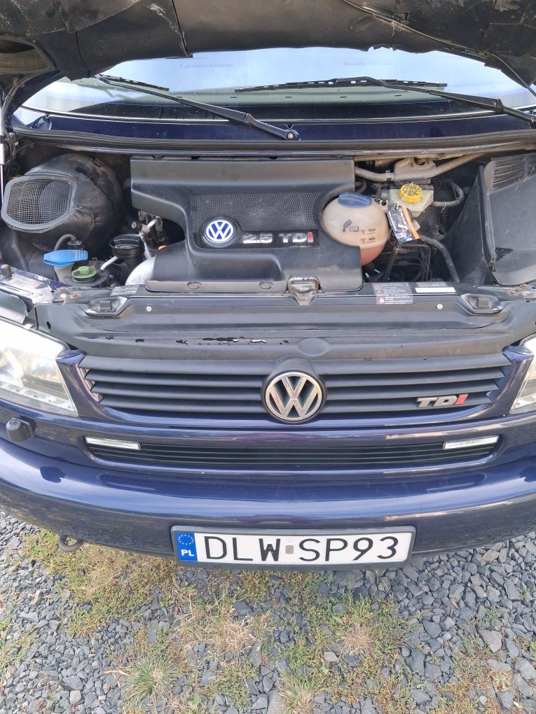 Vw t4 Multivan 2.5 tdi 151km REZERWACJA