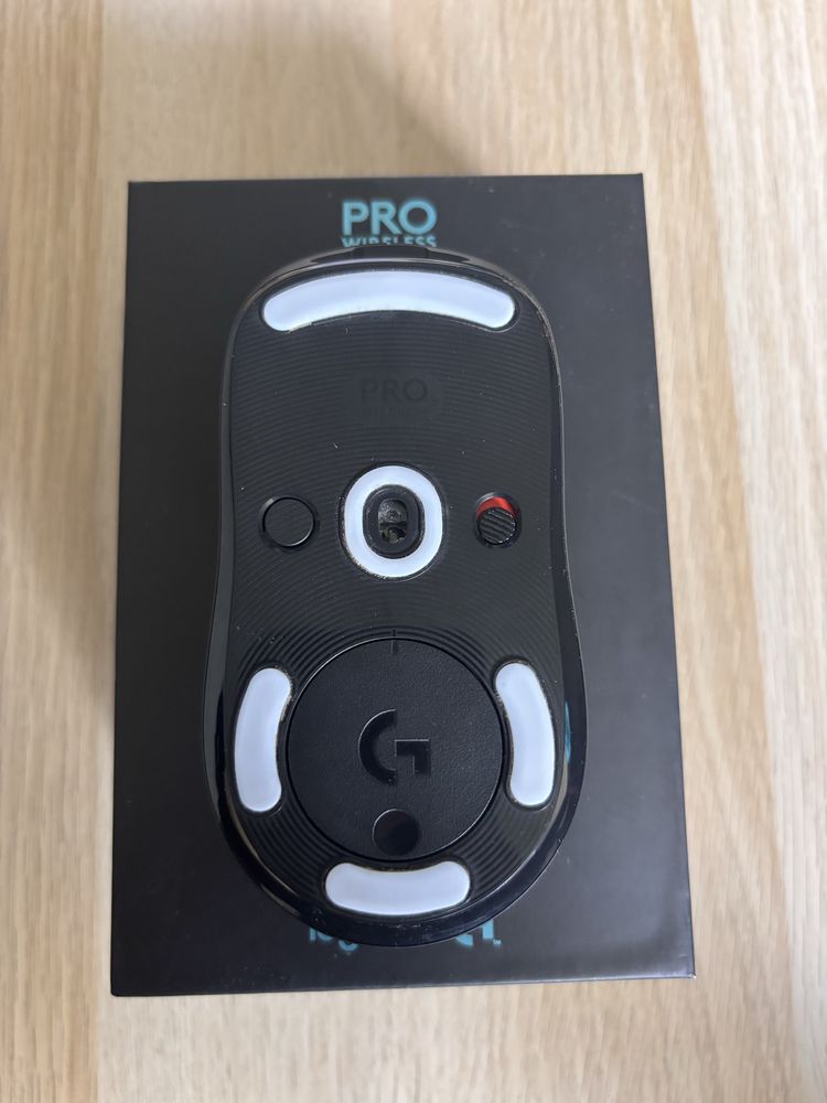 Myszka Logitech PRO WIRELESS