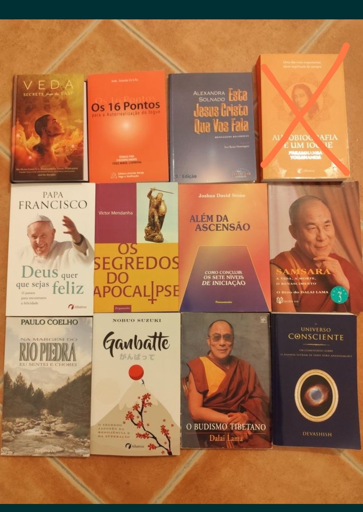 Vários livros esotéricos religiosos auto ajuda