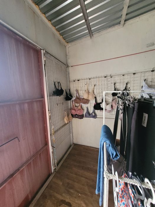 Продам киоск 14 кв.м.  Хортицкий (Лахтинский) рынок