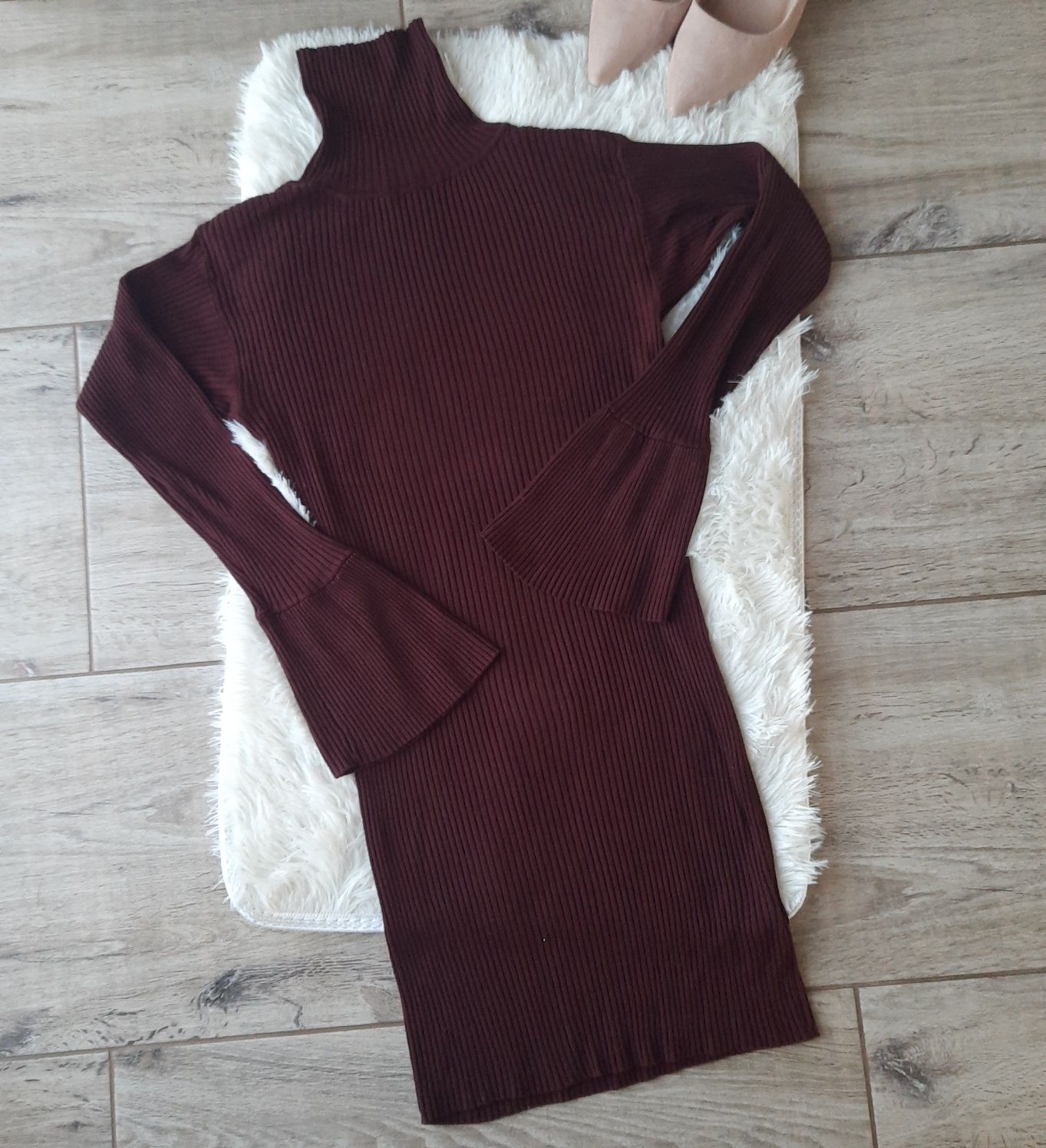 Sukienka z wiskozy z golfem Primark r. 38