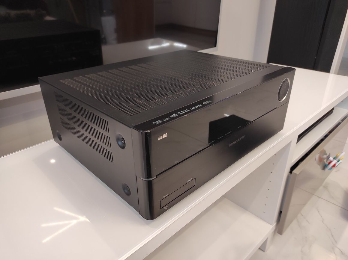 Amplituner Harman Kardon AVR270 (Świetny stan)