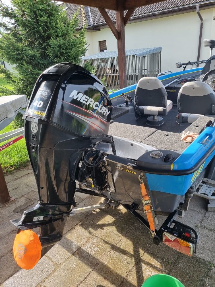 Łódź wędkarska Riverfox 470 z elektroniką Garmin, Mercury 60