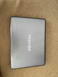 Portátil Toshiba antigo – para peças