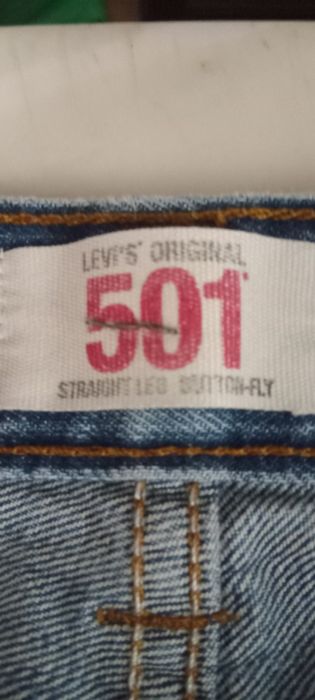 Umas calças da Levis