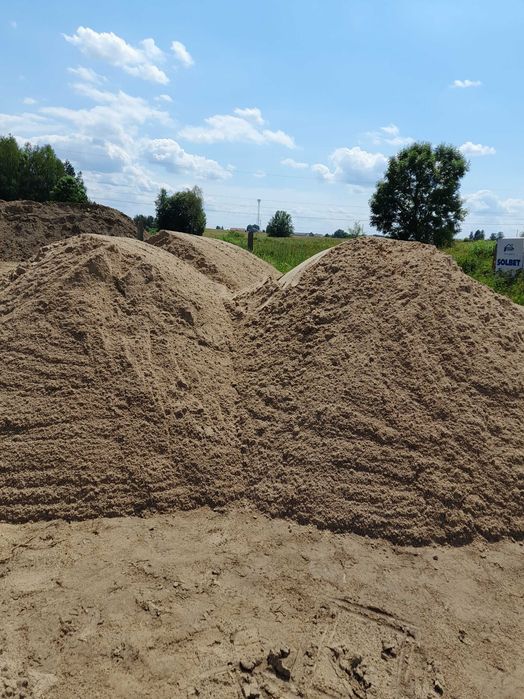 Tani piasek z dostawą. Wywrotka.