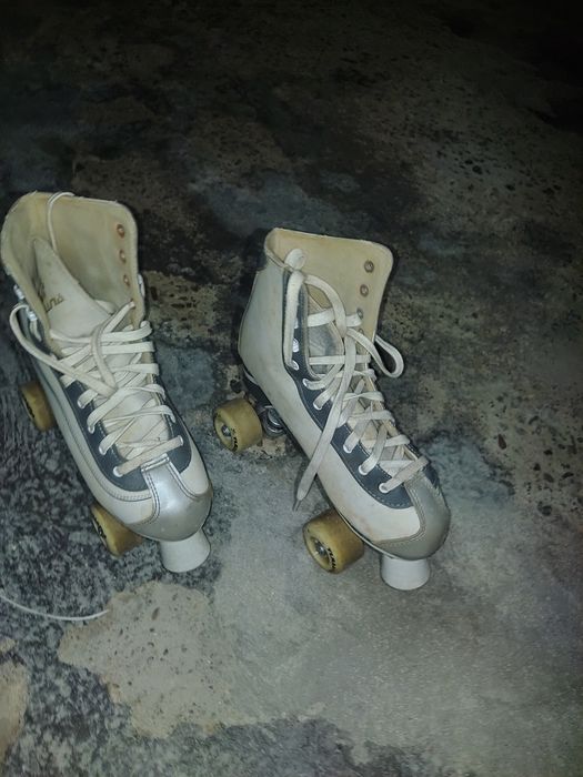 Patins 4 rodas tamanho 39