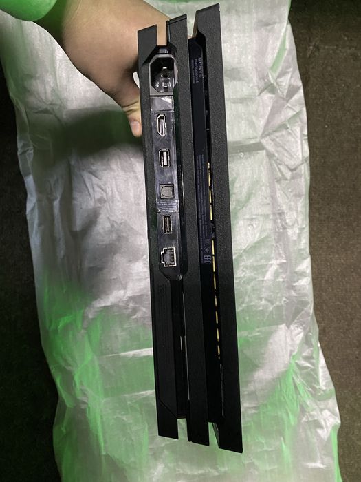 Sony PlayStation 4 PRO 1TB