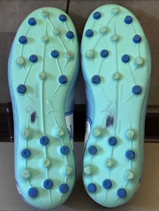 Бутсы PUMA Future 7 Play MG р. EUR-35/34-22 см.