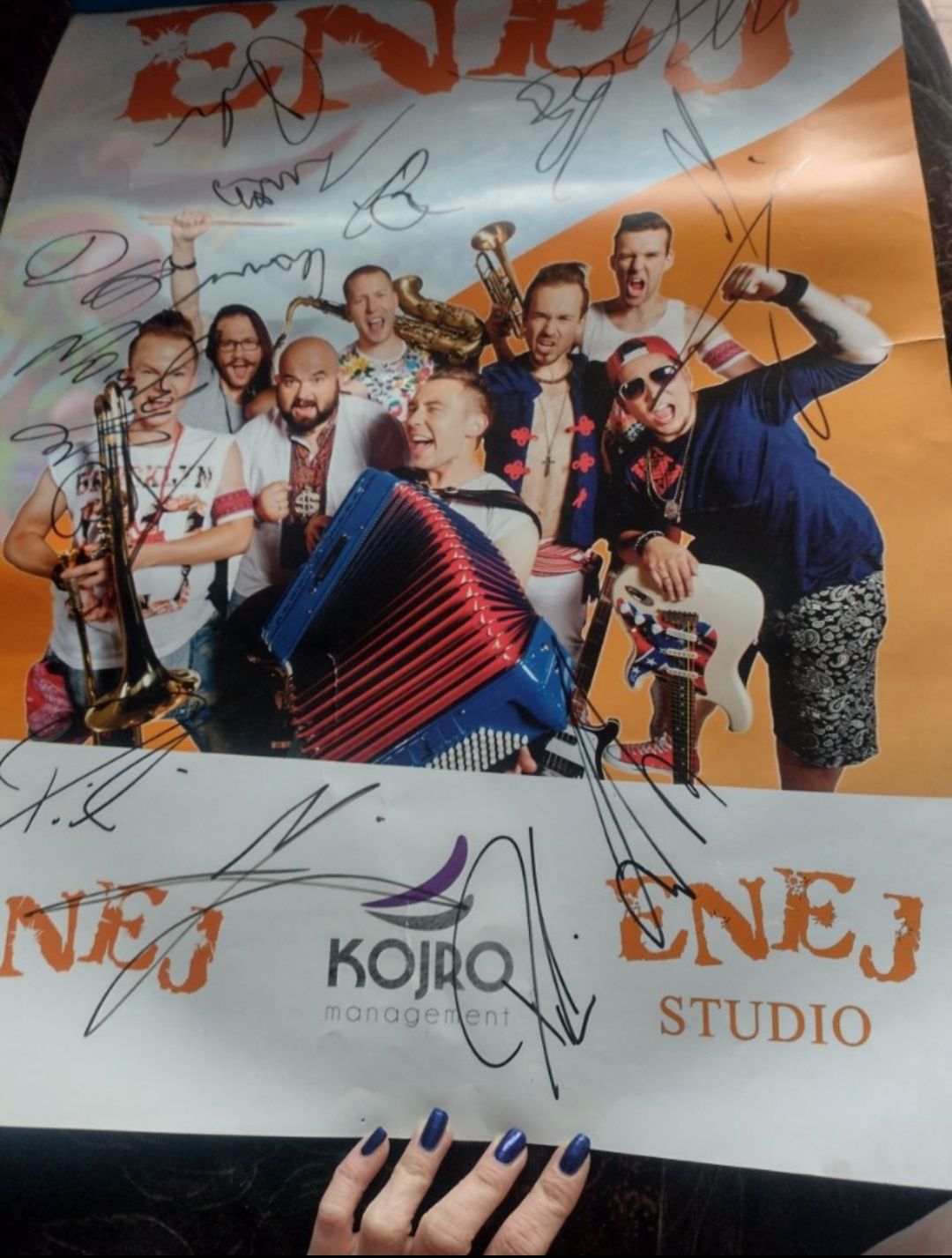 Plakat z autografem Enej