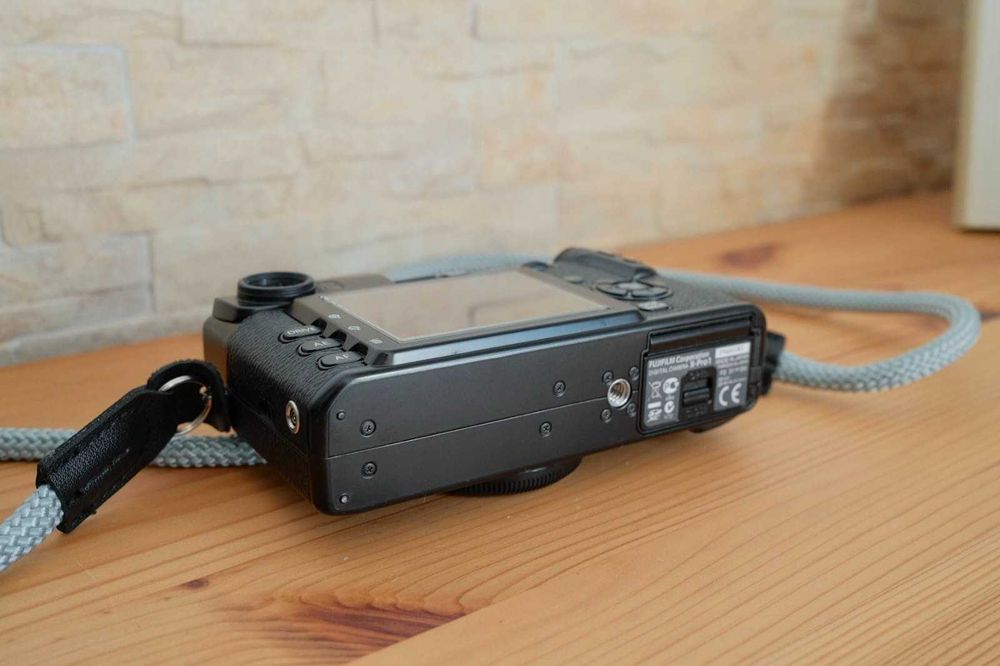 Fujifilm X-Pro 1 (excelente estado)