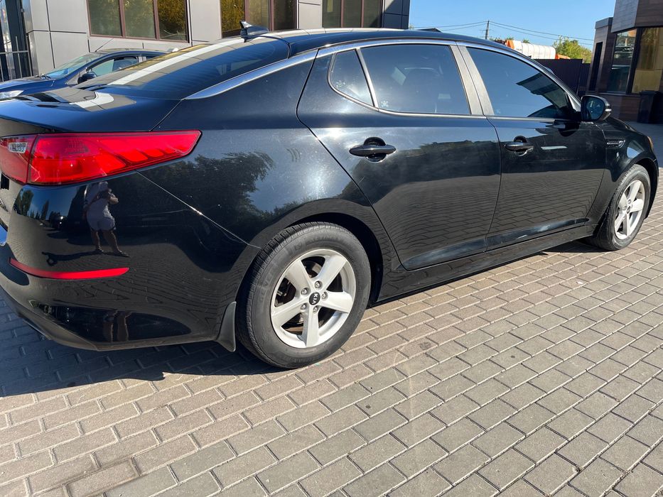 Kia optima 2014 2.4 tdi , бензин