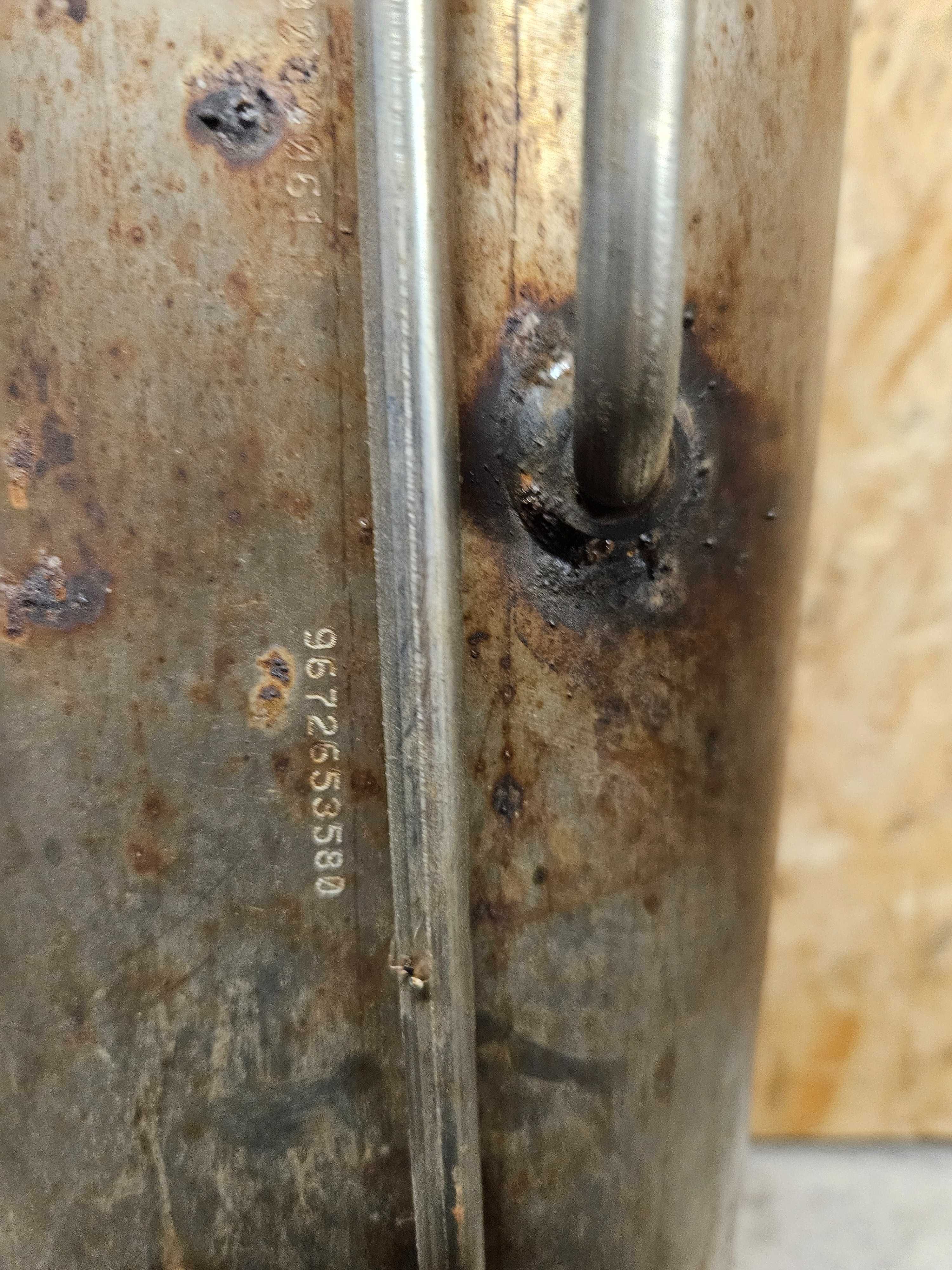 Filtr  DPF DS4 17R 2,0 Blue Hdi 967,680,4980