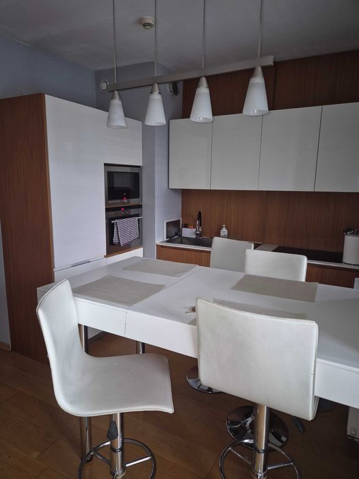 Mieszkanie ul Stańczyka z miejscem postojowym i komórką lokatorską