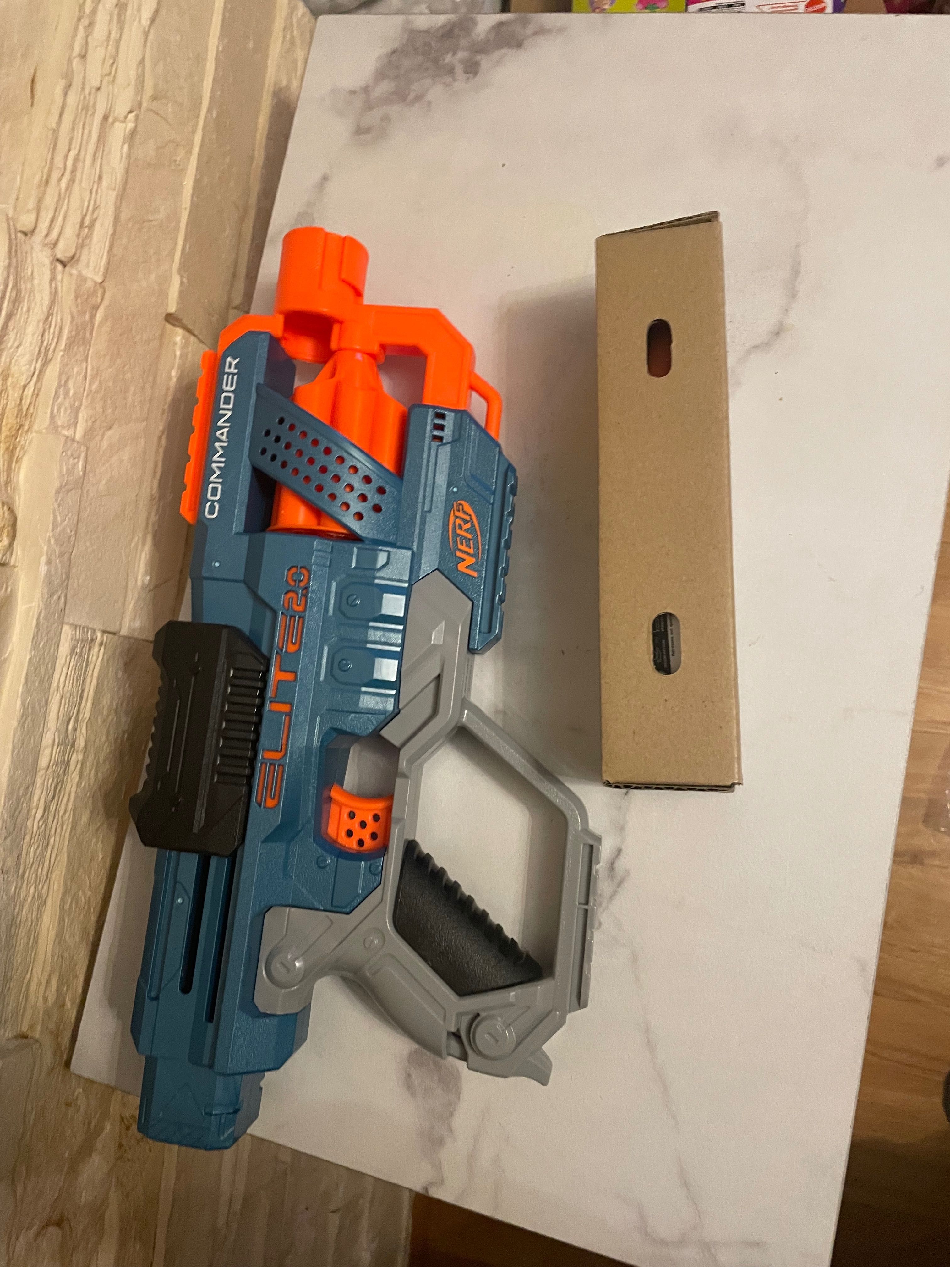 Pistolet nerf elite 2.0 commander karabin + strzałki
