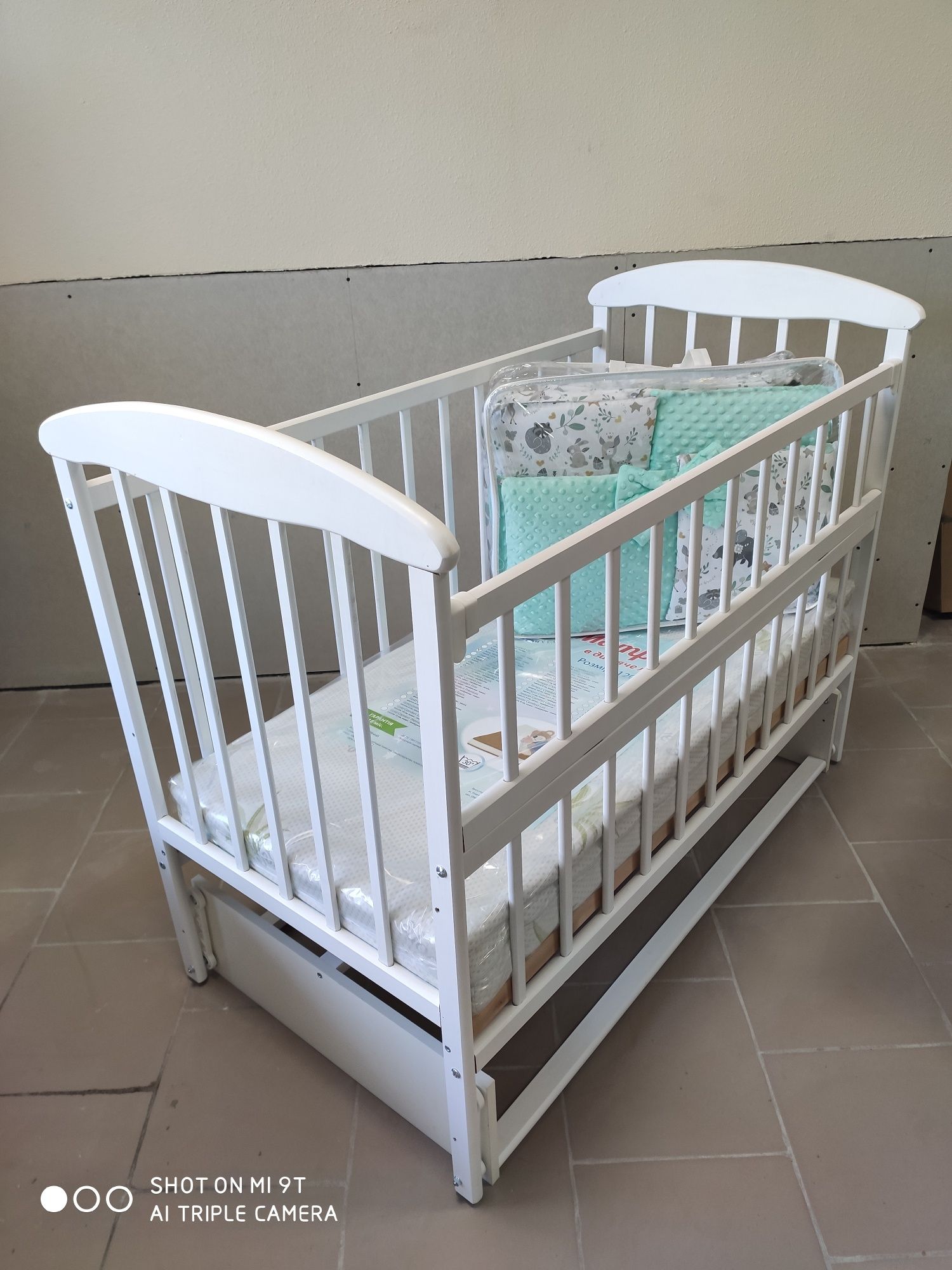 Детская кроватка кровать Наталка белая в наличии в Запорожье