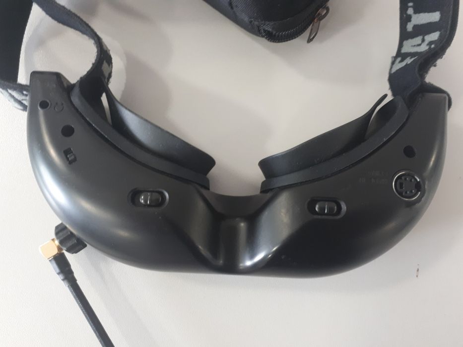 Fpv окуляри fatshark + сумка