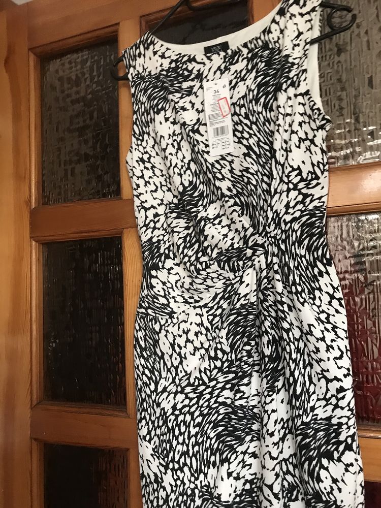 Sukienka wizytowa F&F r. 34/XS