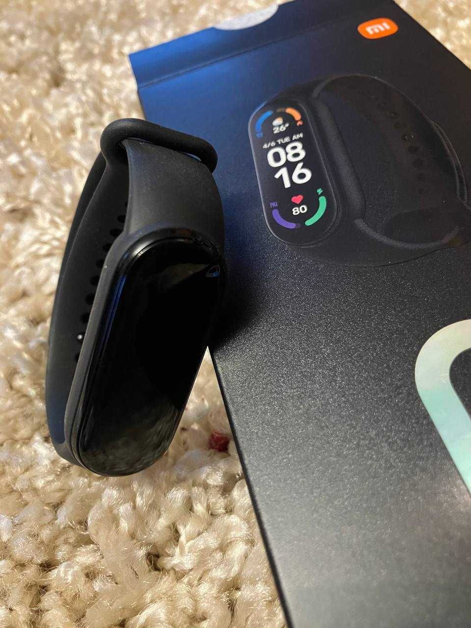 Фитнес-браслет Xiaomi Mi Smart Band 6 NFC Black + ремешок