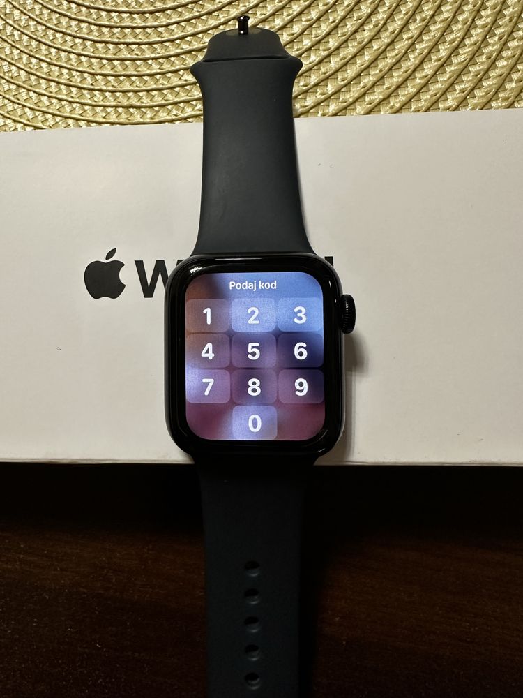 Apple Watch SE (2 gen) 40mm Midnight (północ)